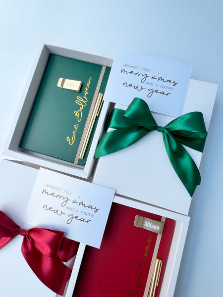 emerald green crimson red notebook journal gift set personalised custom customised gold pen holder gift box SG singapore gifti delivery birthday office colleague thank you appreciation farewell gift