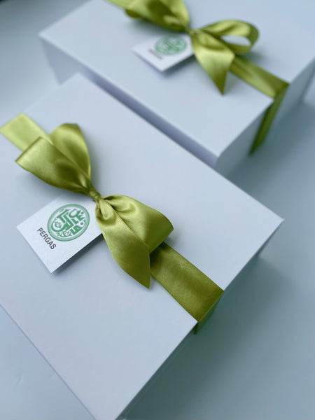 halal essence of chicken nuts organic food wellness get well covid soon honey oats apple orang pear dates gift hamper hospitalisation food organic healthy fruit gift basket singapore SG gift delivery gift box corporate gifting custom customised company logo personalised message