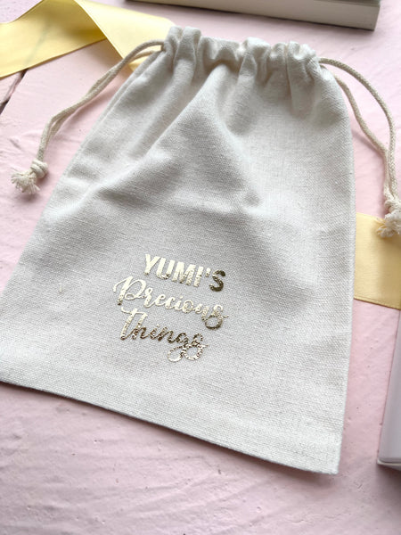 chill mom newborn baby gift hamper gift box nappy rash expecting mom book customized custom personalised baby romper bodysuit new mum gift singapore SG gift delivery service fast express