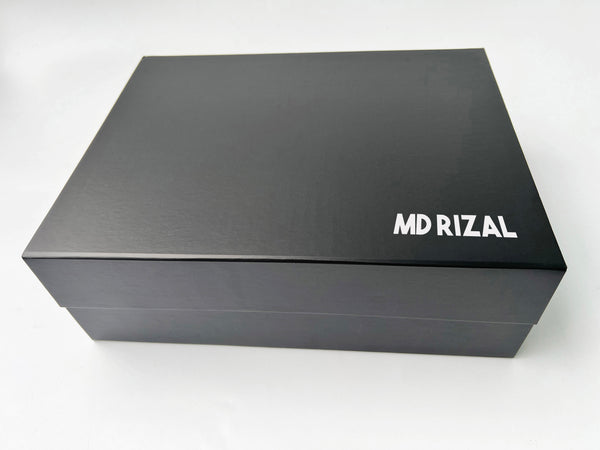black magnetic gift box personalised custom customised singapore SG gift wrapping wrap service christmas gifting